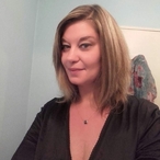 Indyra - Sextreff in Friedrichroda Profil von Indyra, 32 Jahre, Sextreff in Friedrichroda (Thüringen)